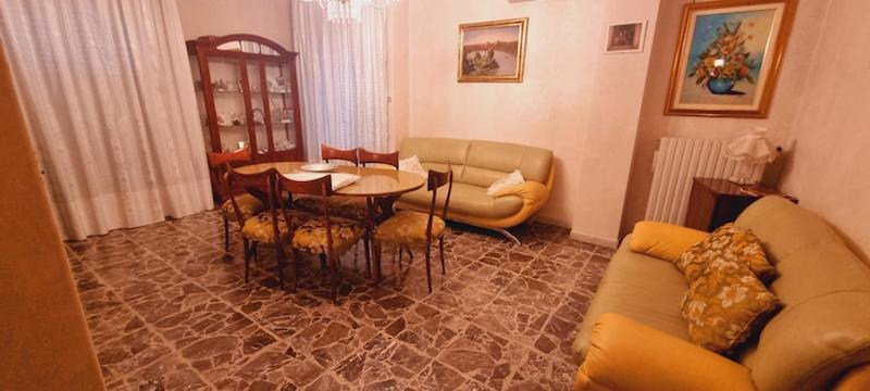 Luisetta Apartment Massafra Bagian luar foto